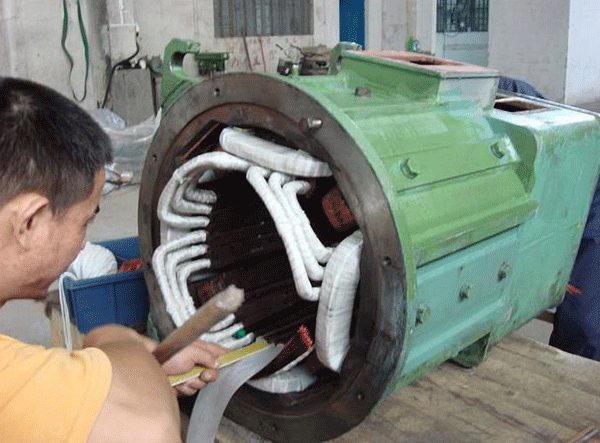 西安西瑪高壓電機(jī)絕緣擊穿故障原因及維修方法。