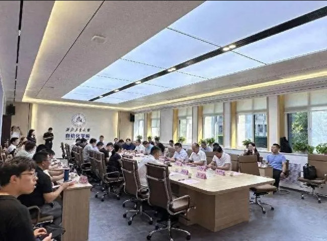 西安西瑪電機(jī)與西北工業(yè)大學(xué)開(kāi)展“雙進(jìn)”活動(dòng)，共推科技創(chuàng)新與產(chǎn)業(yè)升級(jí)