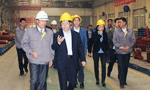西安市委常委、常務(wù)副市長(zhǎng)岳華峰蒞臨西瑪電機(jī)調(diào)研指導(dǎo)?！靼膊﹨R儀器儀表有限公司